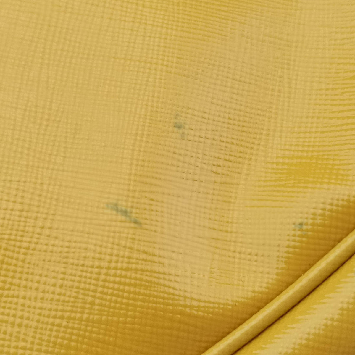 Pre-owned Prada Galleria Yellow Patent BN1874 shoulderbag | stylenewstar