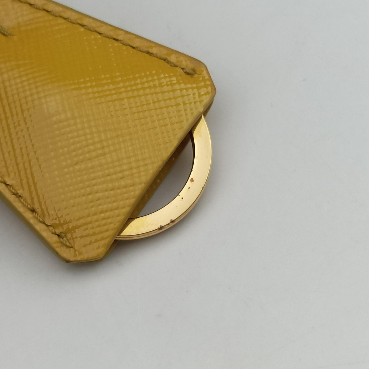 Pre-owned Prada Galleria Yellow Patent BN1874 shoulderbag | stylenewstar
