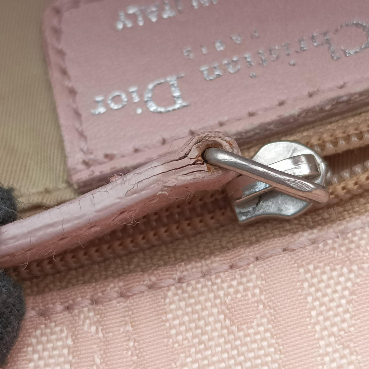 Pre-owned Christian Dior Lovely Pink Canvas × Leather  handbag | stylenewstar