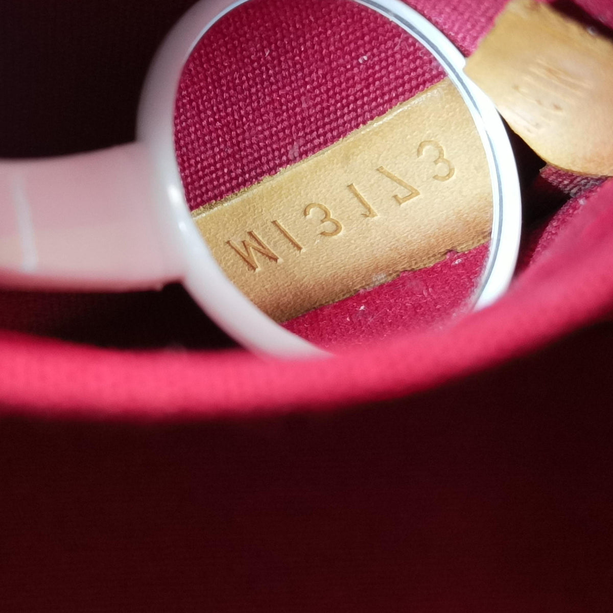 Secondhand Louis Vuitton Alma BB pomme d'amour Vernis M90174 shoulderbag | stylenewstar