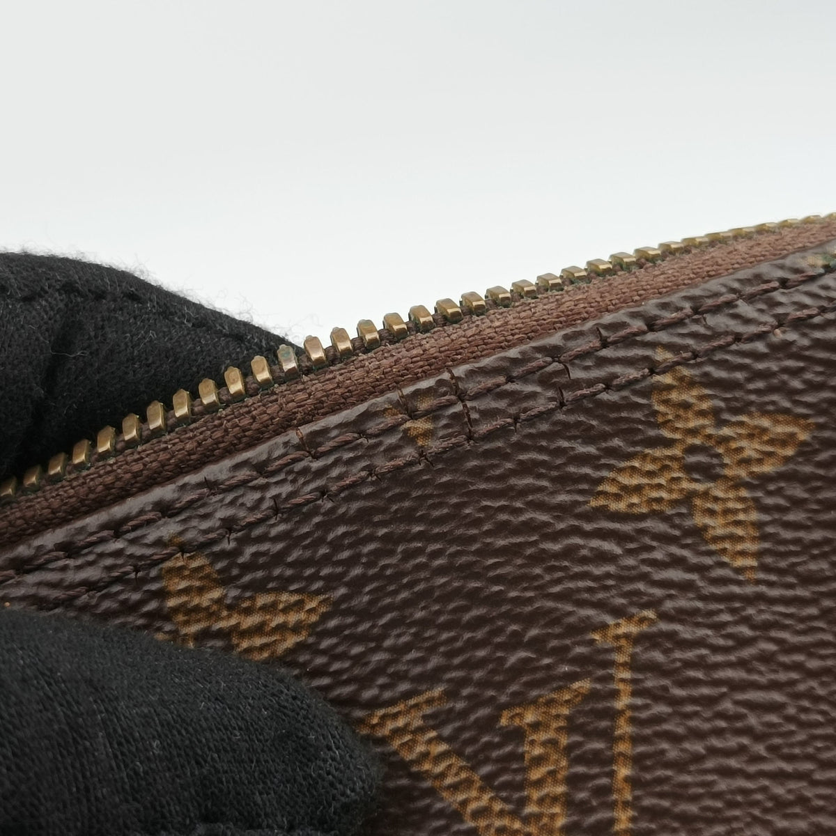 Secondhand Louis Vuitton Alma BB　 Brown Monogram Canvas M53152 shoulderbag | stylenewstar