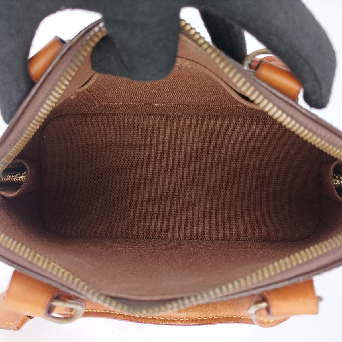 Secondhand Louis Vuitton Alma BB　 Brown Monogram Canvas M53152 shoulderbag | stylenewstar