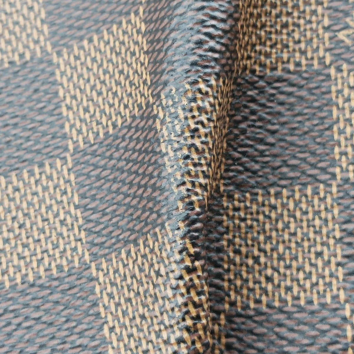 Secondhand Louis Vuitton TREVI PM EBENE Damier Canvas N51997 shoulderbag | stylenewstar