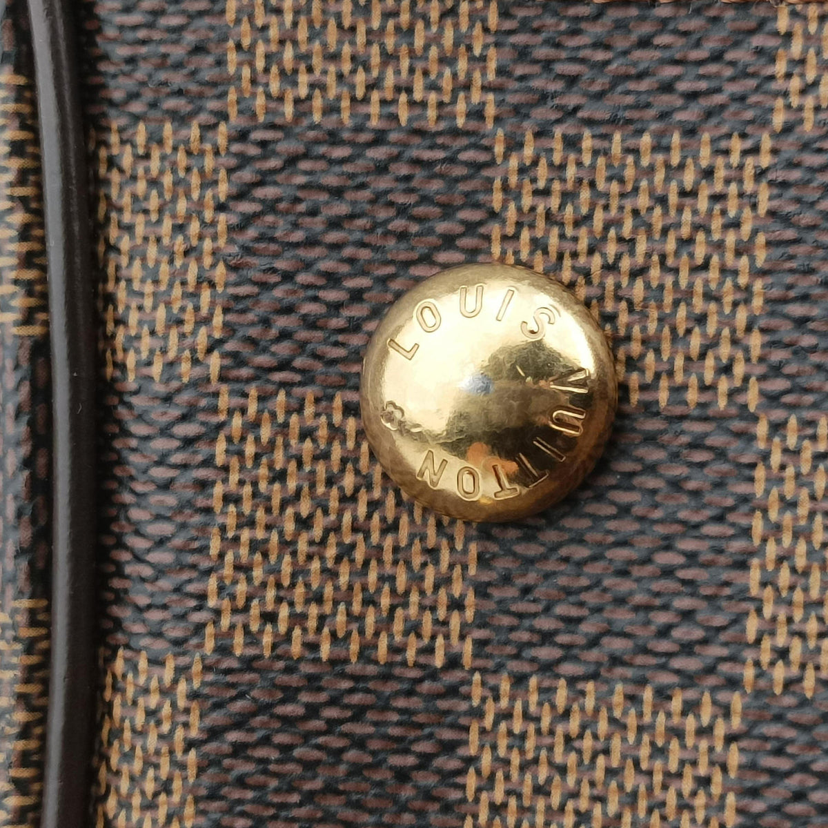 Secondhand Louis Vuitton TREVI PM EBENE Damier Canvas N51997 shoulderbag | stylenewstar