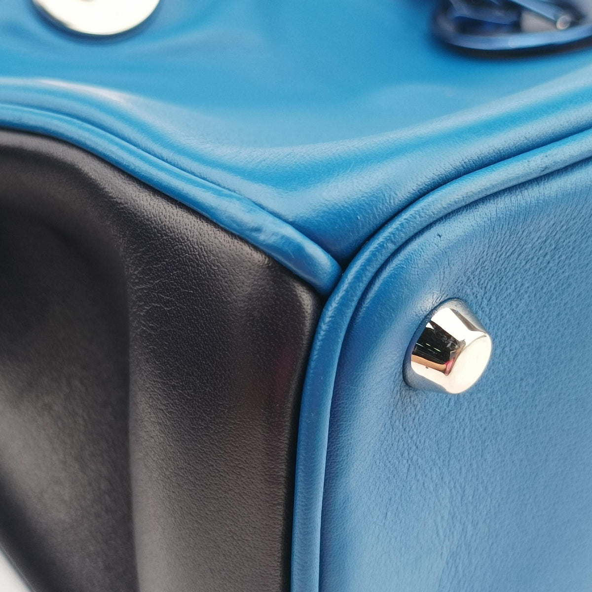 Pre-owned Christian Dior Diorissimo Blue Patent  x Leather  shoulderbag | stylenewstar