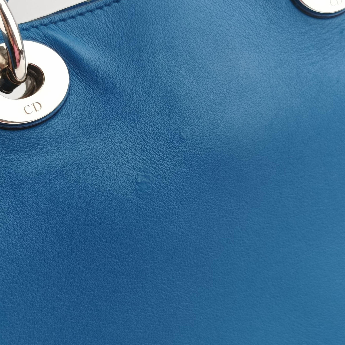 Pre-owned Christian Dior Diorissimo Blue Patent  x Leather  shoulderbag | stylenewstar