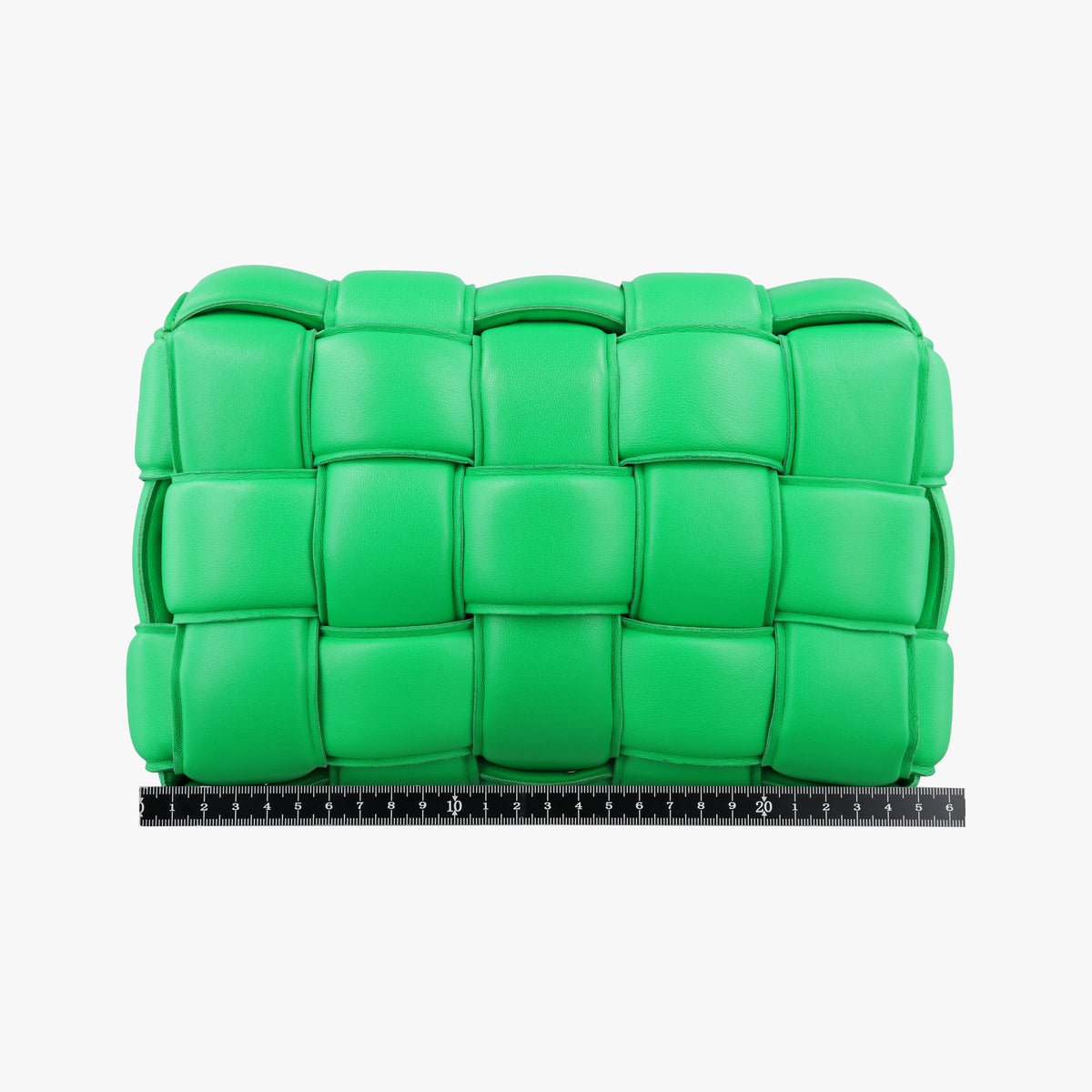 Pre-owned Bottega Veneta Padded Cassette Green lambskin  shoulderbag | stylenewstar