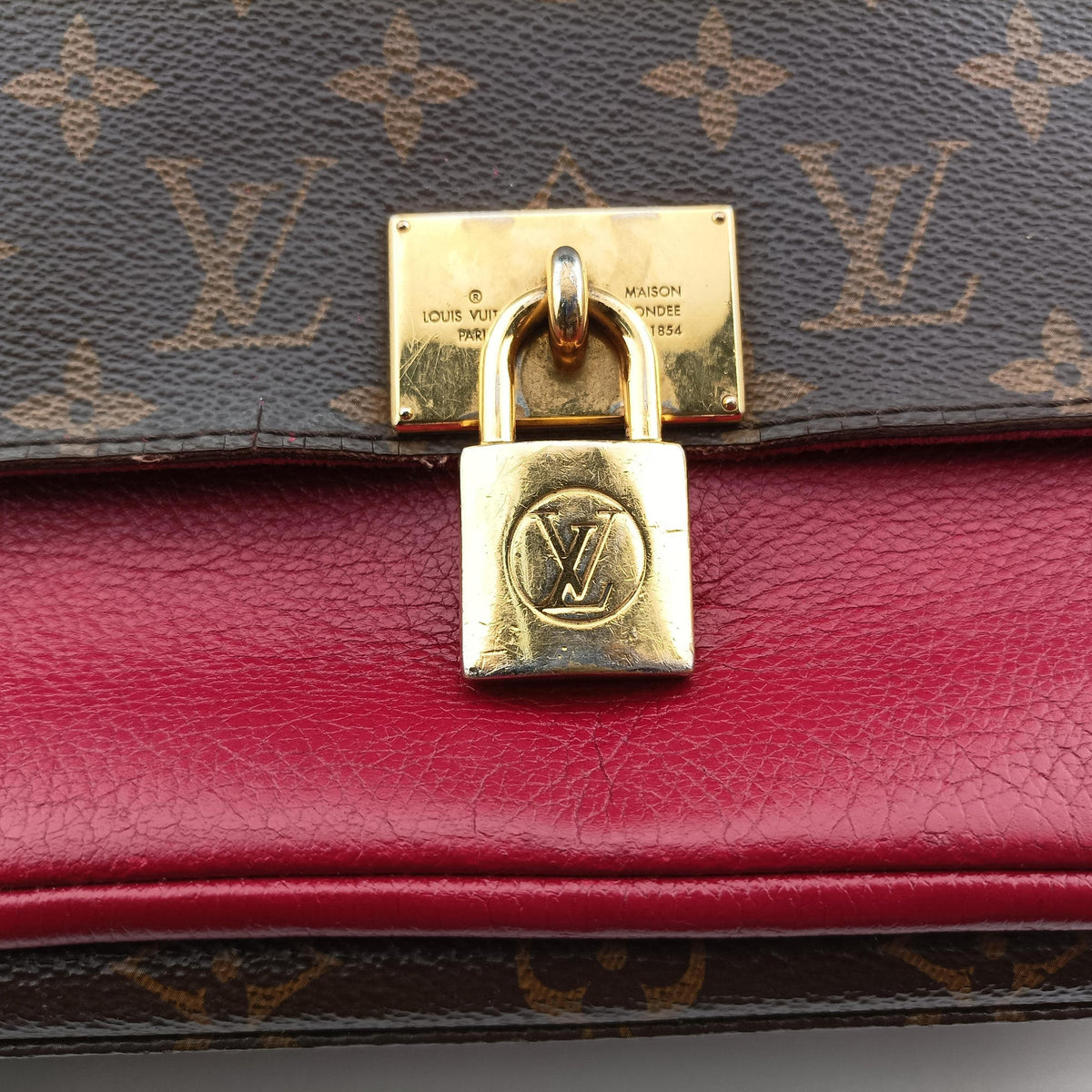 Secondhand Louis Vuitton MARIGNAN brown×LIE DE VIN Monogram Canvas×calf leather M43959 shoulderbag | stylenewstar