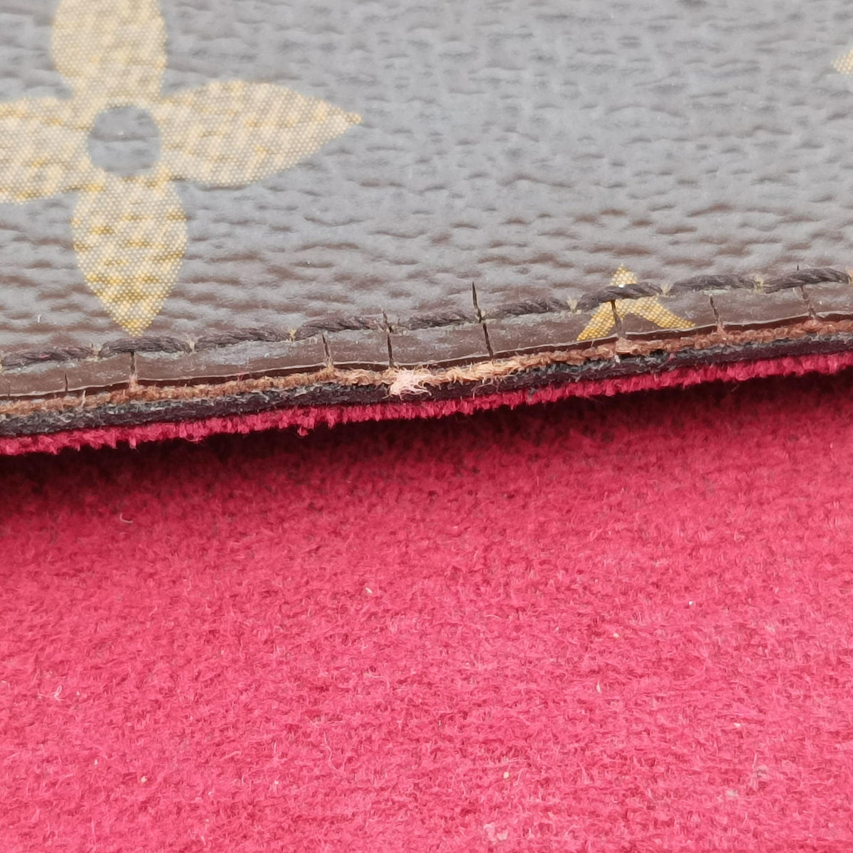 Secondhand Louis Vuitton MARIGNAN brown×LIE DE VIN Monogram Canvas×calf leather M43959 shoulderbag | stylenewstar