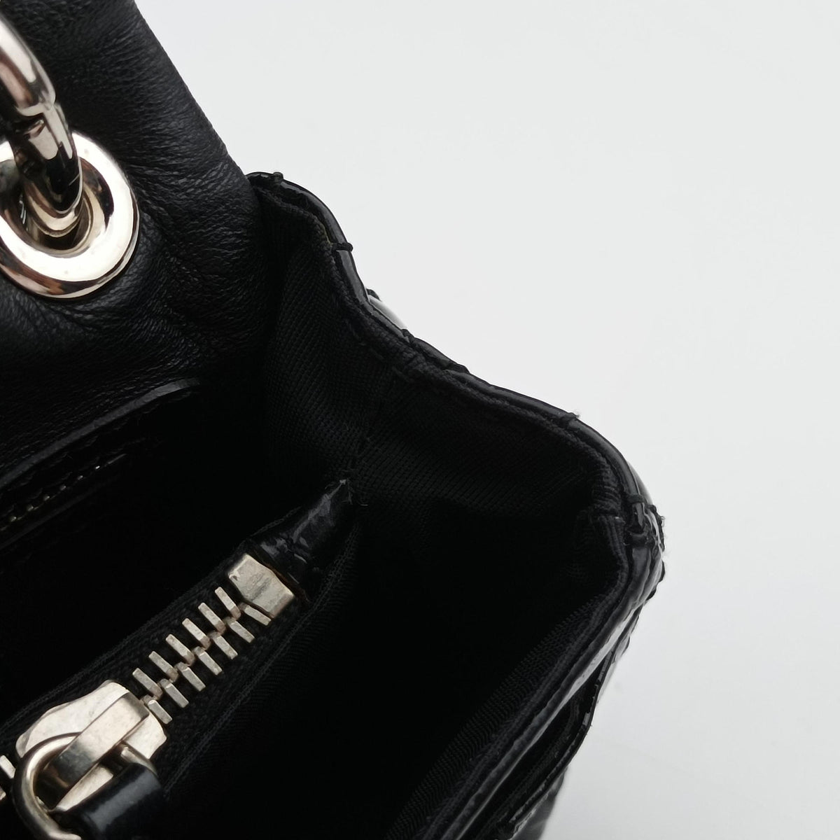 Secondhand Christian Dior Rendezvous Black Patent  shoulderbag | stylenewstar