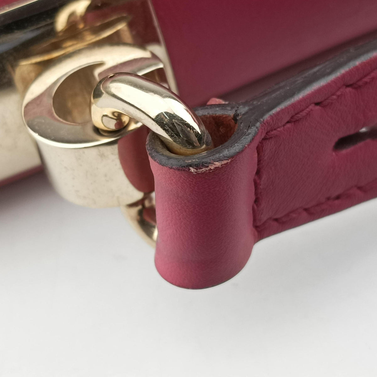 Vintage Gucci Interlocking 1973 Flap Pink Leather 277522 shoulderbag | stylenewstar