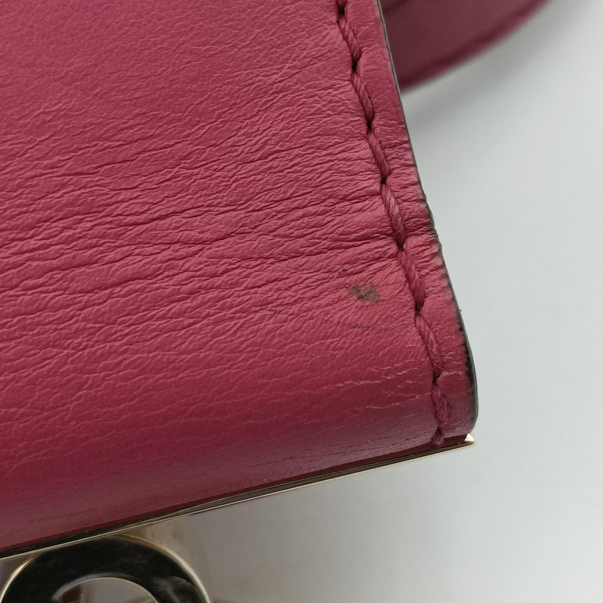 Vintage Gucci Interlocking 1973 Flap Pink Leather 277522 shoulderbag | stylenewstar