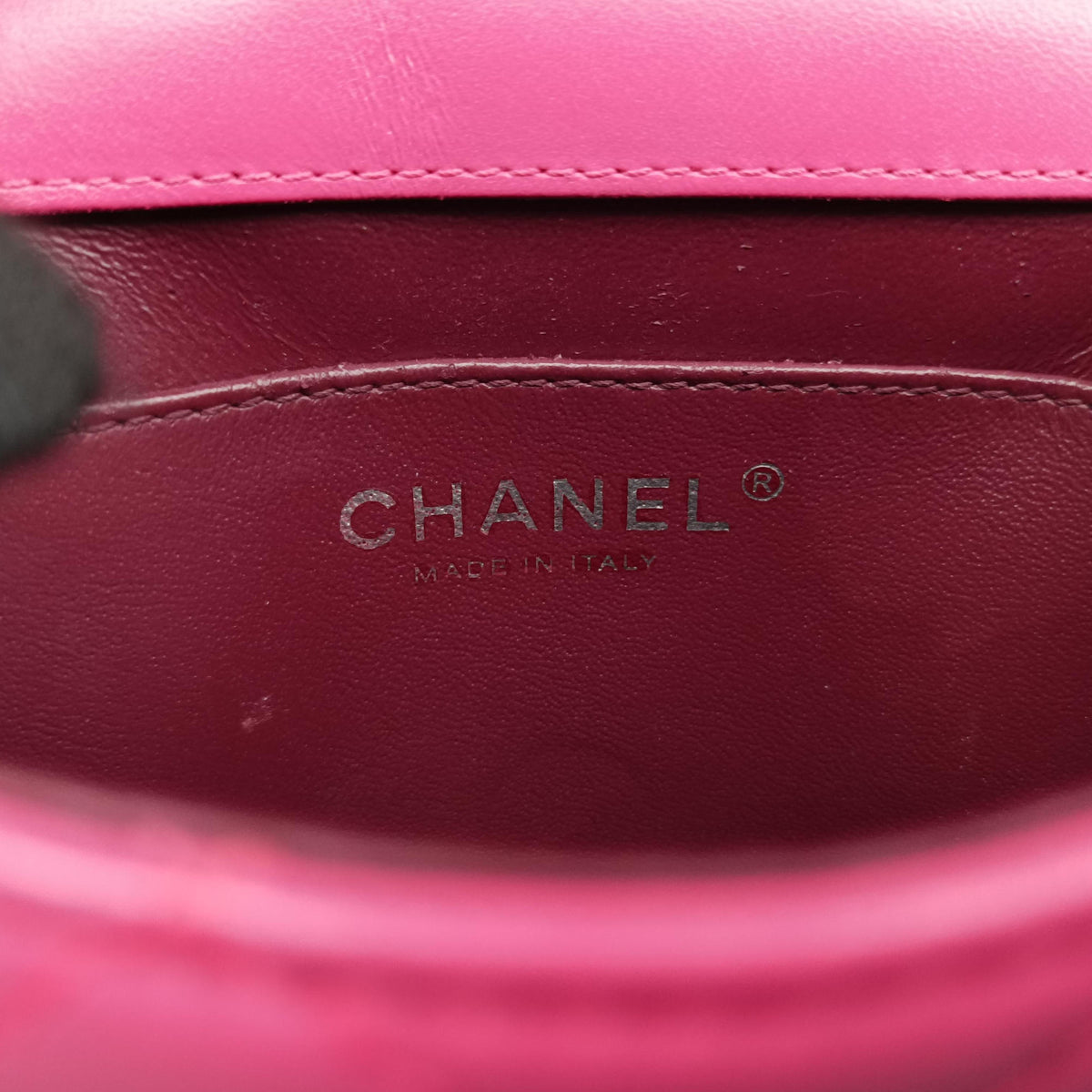 Secondhand Chanel Matelasse Pink Leather  shoulderbag | stylenewstar