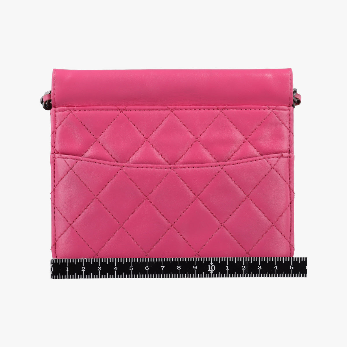 Secondhand Chanel Matelasse Pink Leather  shoulderbag | stylenewstar