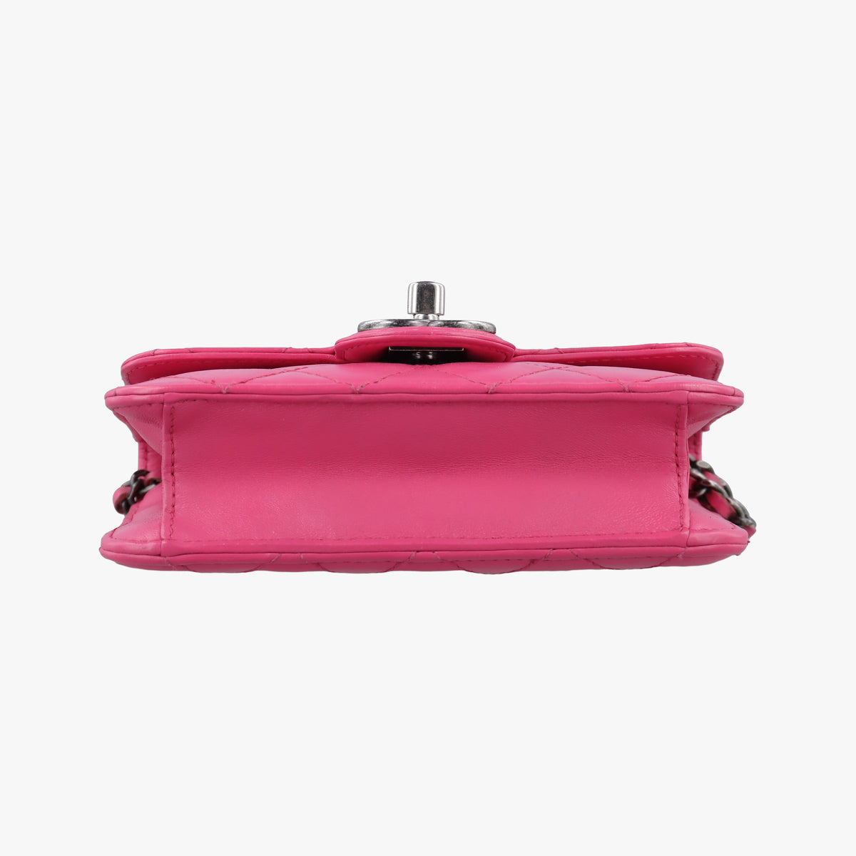 Secondhand Chanel Matelasse Pink Leather  shoulderbag | stylenewstar
