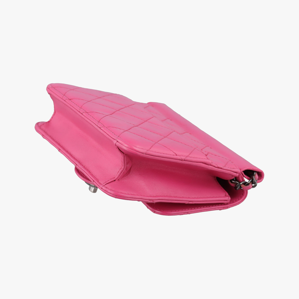 Secondhand Chanel Matelasse Pink Leather  shoulderbag | stylenewstar