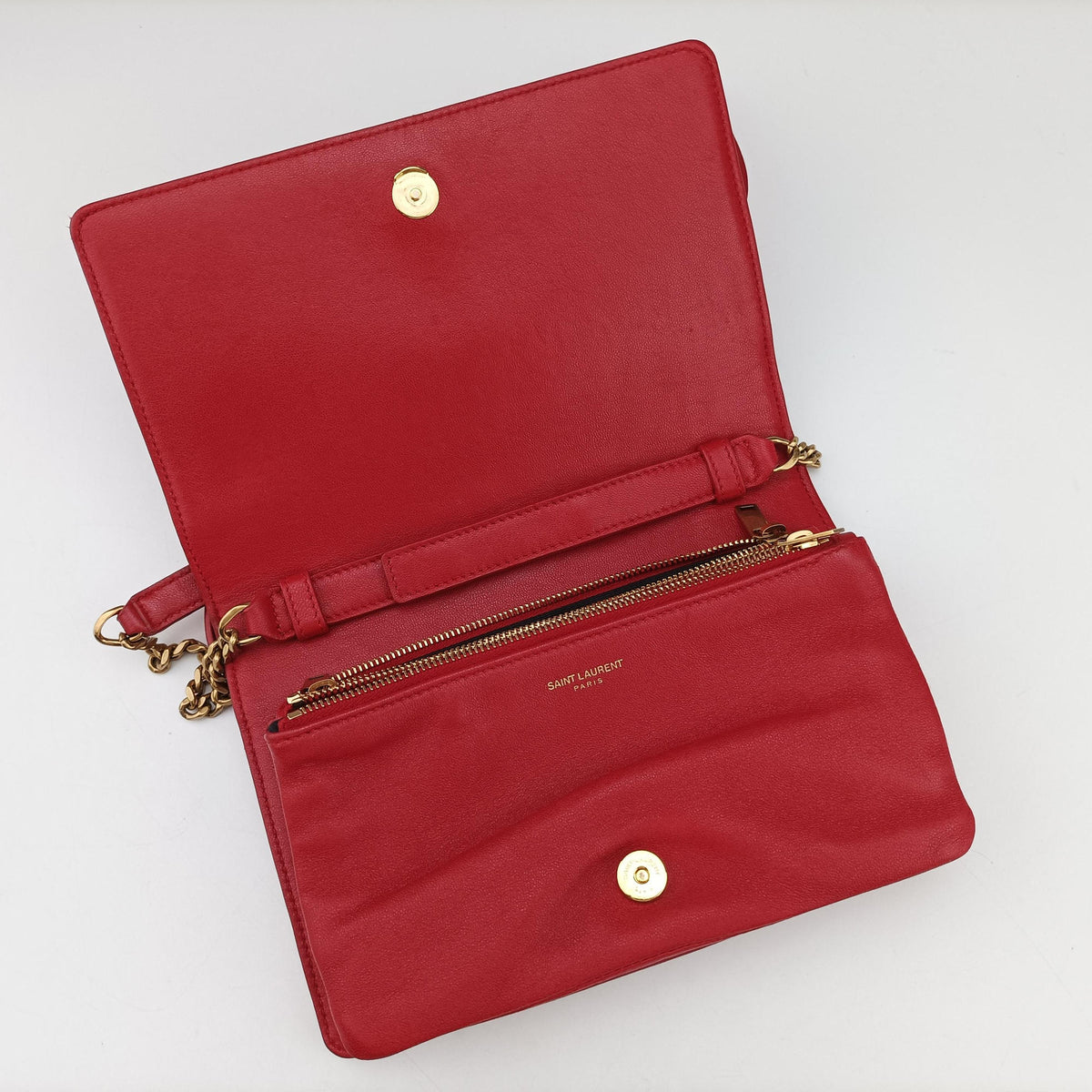 Secondhand Yves Saint Laurent ANGIE Red Leather 568906 shoulderbag | stylenewstar