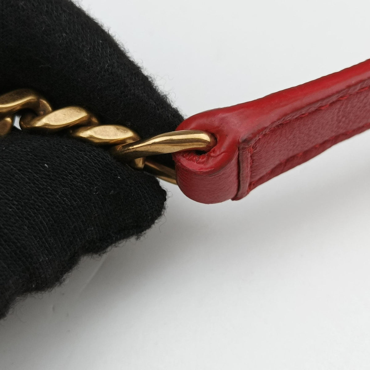 Secondhand Yves Saint Laurent ANGIE Red Leather 568906 shoulderbag | stylenewstar