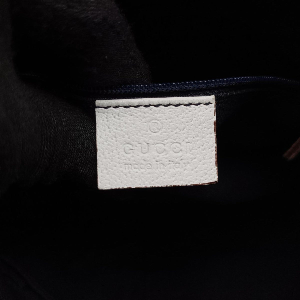 Pre-owned Gucci Abbey White Leather 130738 shoulderbag | stylenewstar
