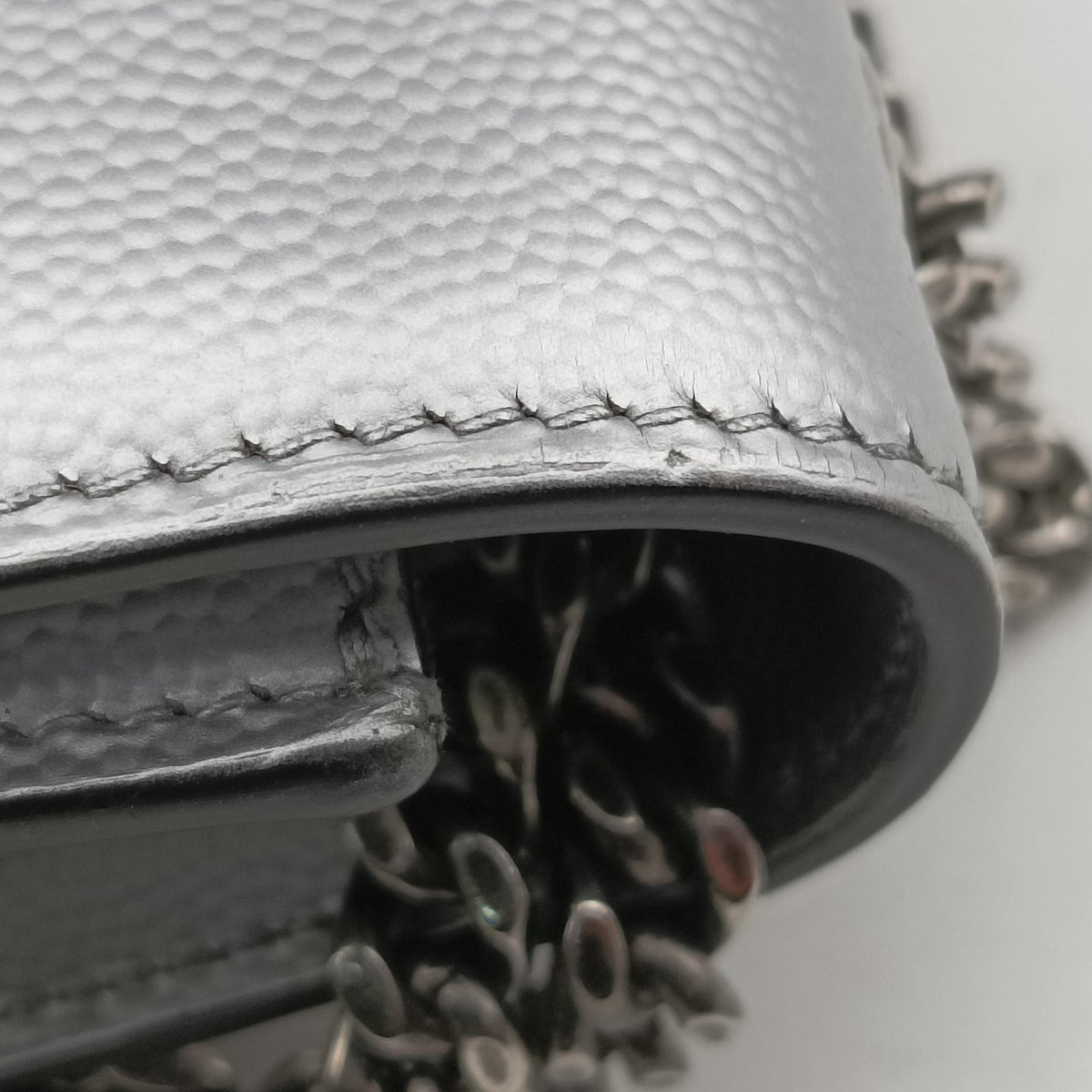 Pre-owned Yves Saint Laurent KATE Silver Leather 364021 shoulderbag | stylenewstar