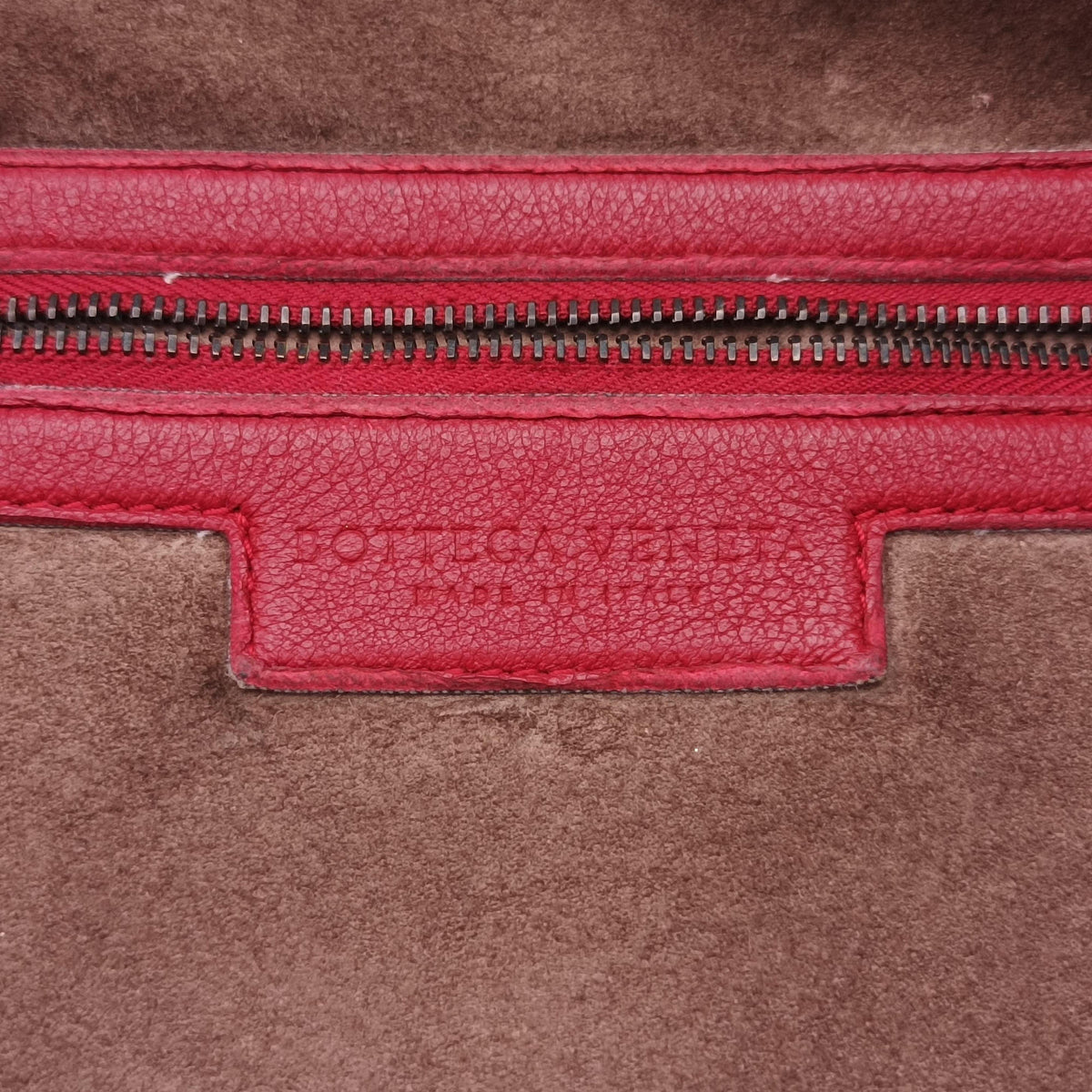 Pre-owned Bottega Veneta Intrecciato Red lambskin  handbag | stylenewstar