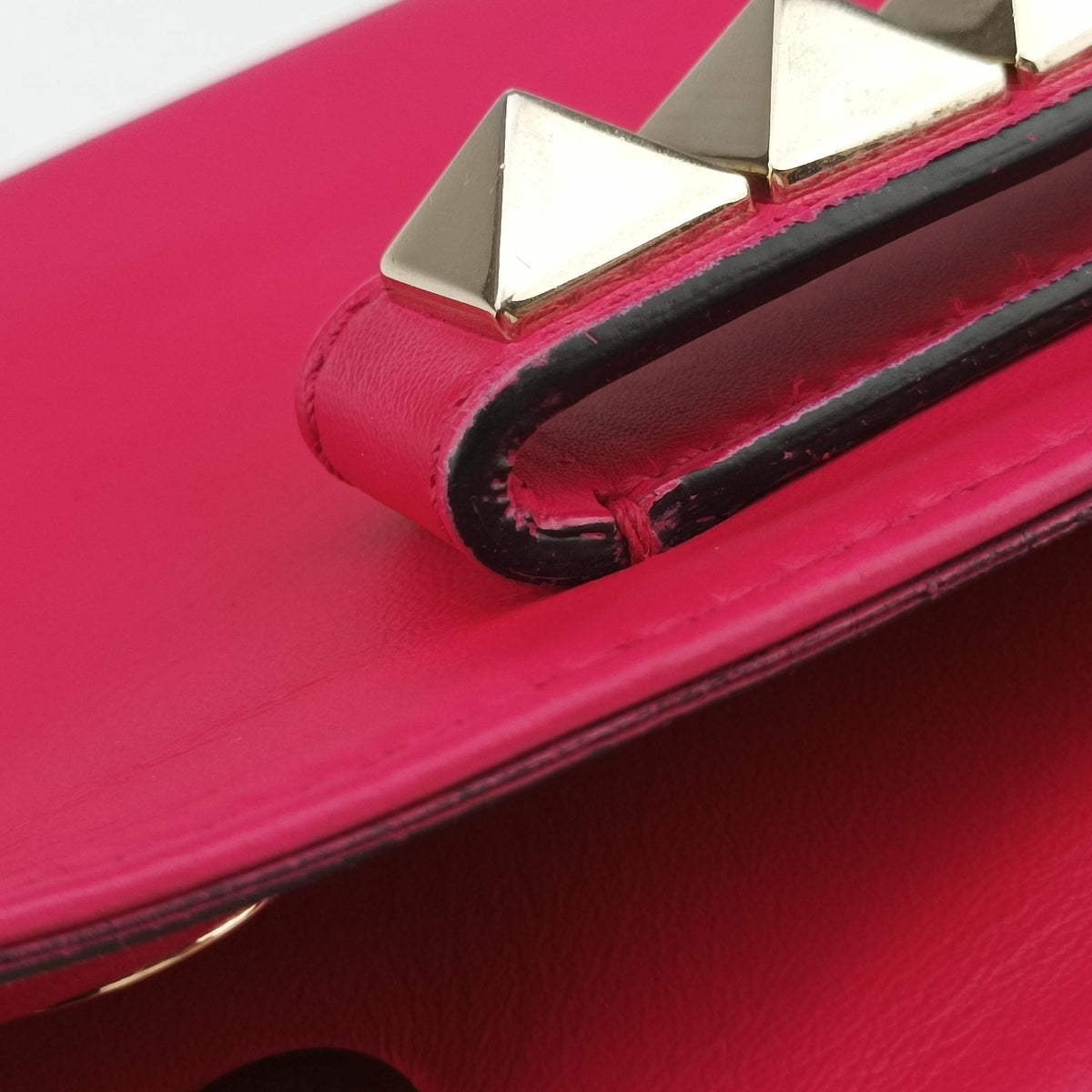 Vintage Valentino Rockstud Va Va Voom Rose Leather  shoulderbag | stylenewstar