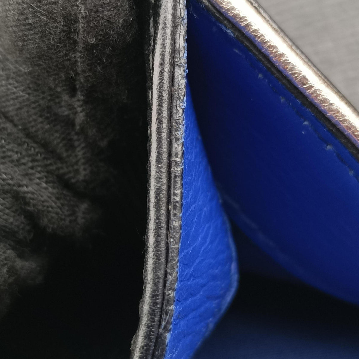 Pre-owned Bvlgari Isabella Rossellini Blue Leather  shoulderbag | stylenewstar