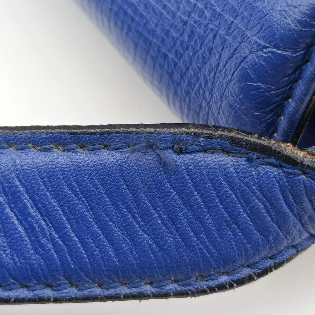 Pre-owned Bvlgari Isabella Rossellini Blue Leather  shoulderbag | stylenewstar