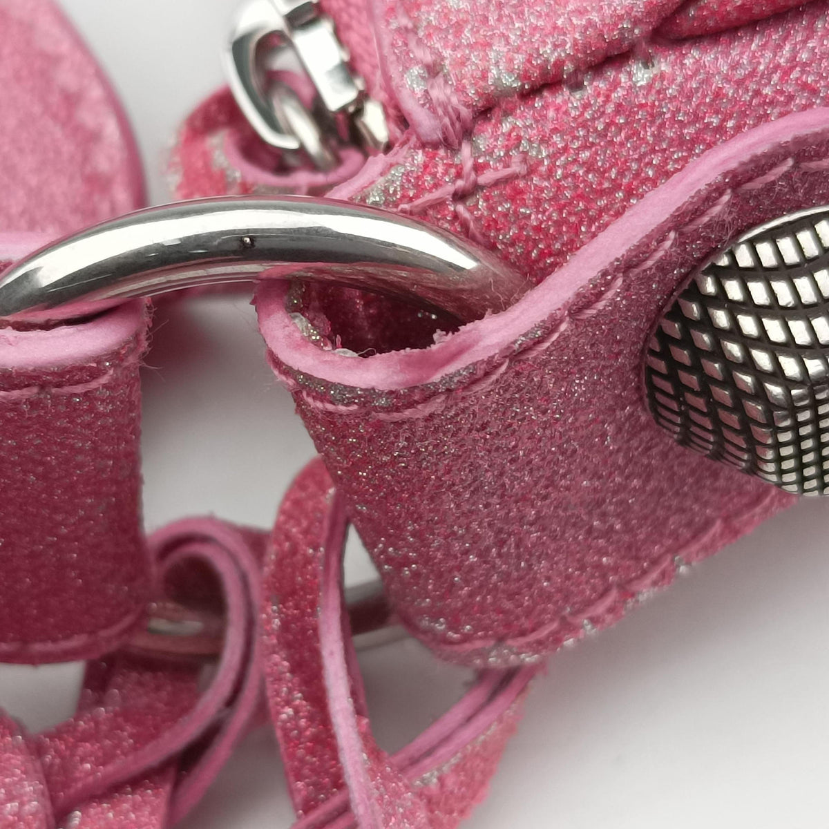 Pre-owned Balenciaga Le Cagole Pink Sparkling Fabric  shoulderbag | stylenewstar