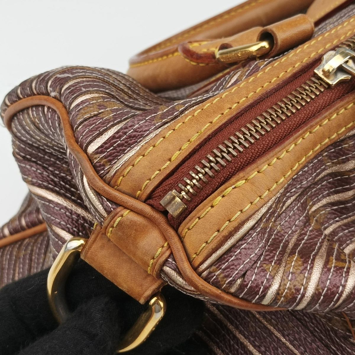 Secondhand Louis Vuitton Eden Speedy Bandouliere 30 Peche Monogram Eden Canvas M40357 shoulderbag | stylenewstar