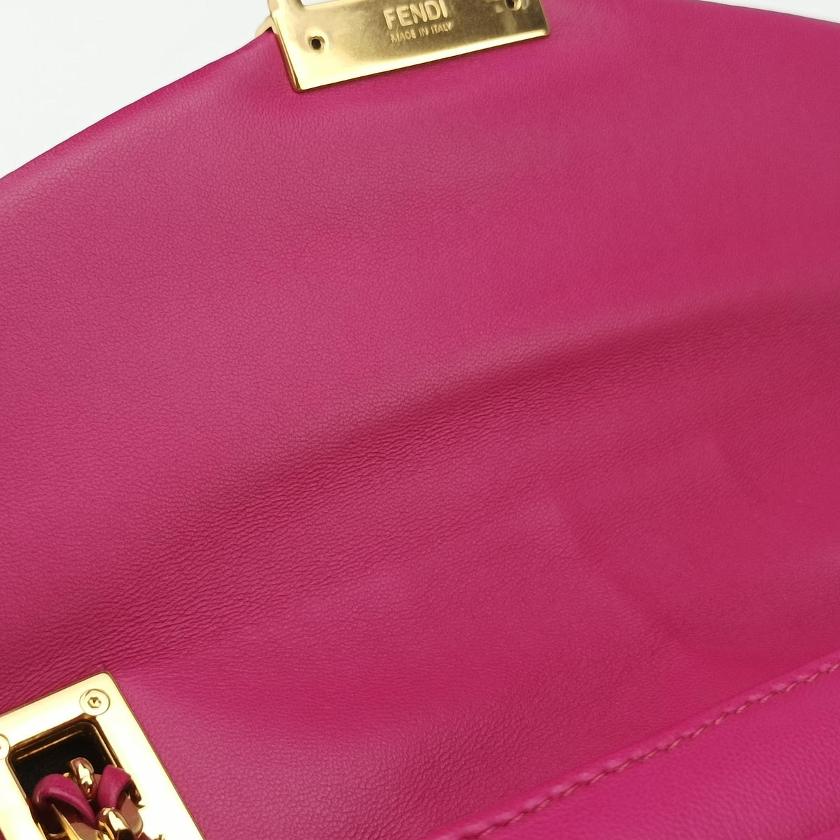 Pre-owned Fendi Be Baguette Rose Leather 8BR677 shoulderbag | stylenewstar