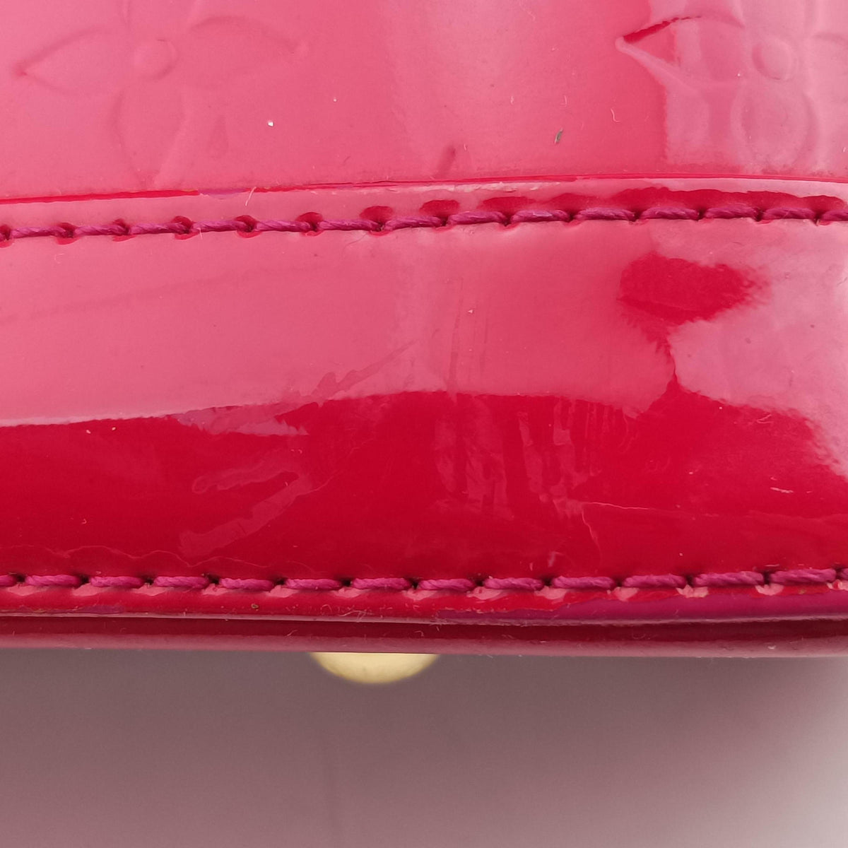 Pre-owned Louis Vuitton Alma BB pomme d'amour Vernis M90174 shoulderbag | stylenewstar