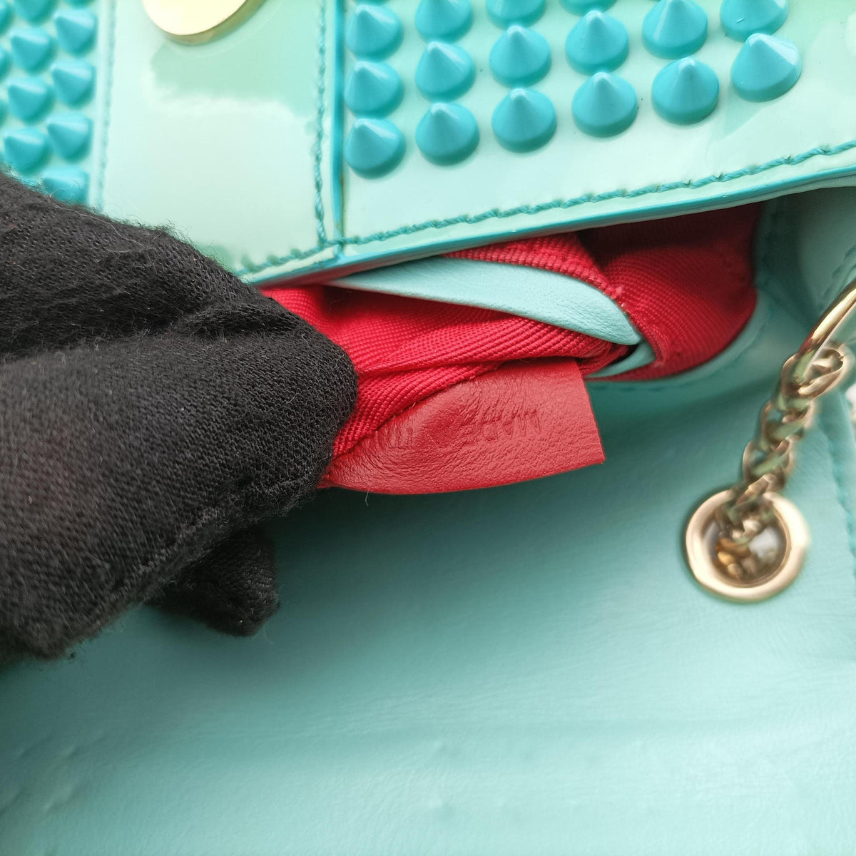 Secondhand Christian Louboutin Sweet Charity Scarabe Spike Green Patent Leather  shoulderbag | stylenewstar