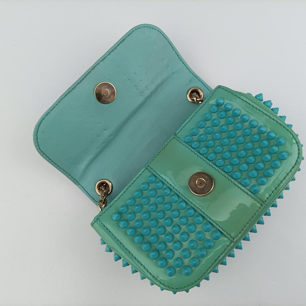 Secondhand Christian Louboutin Sweet Charity Scarabe Spike Green Patent Leather  shoulderbag | stylenewstar