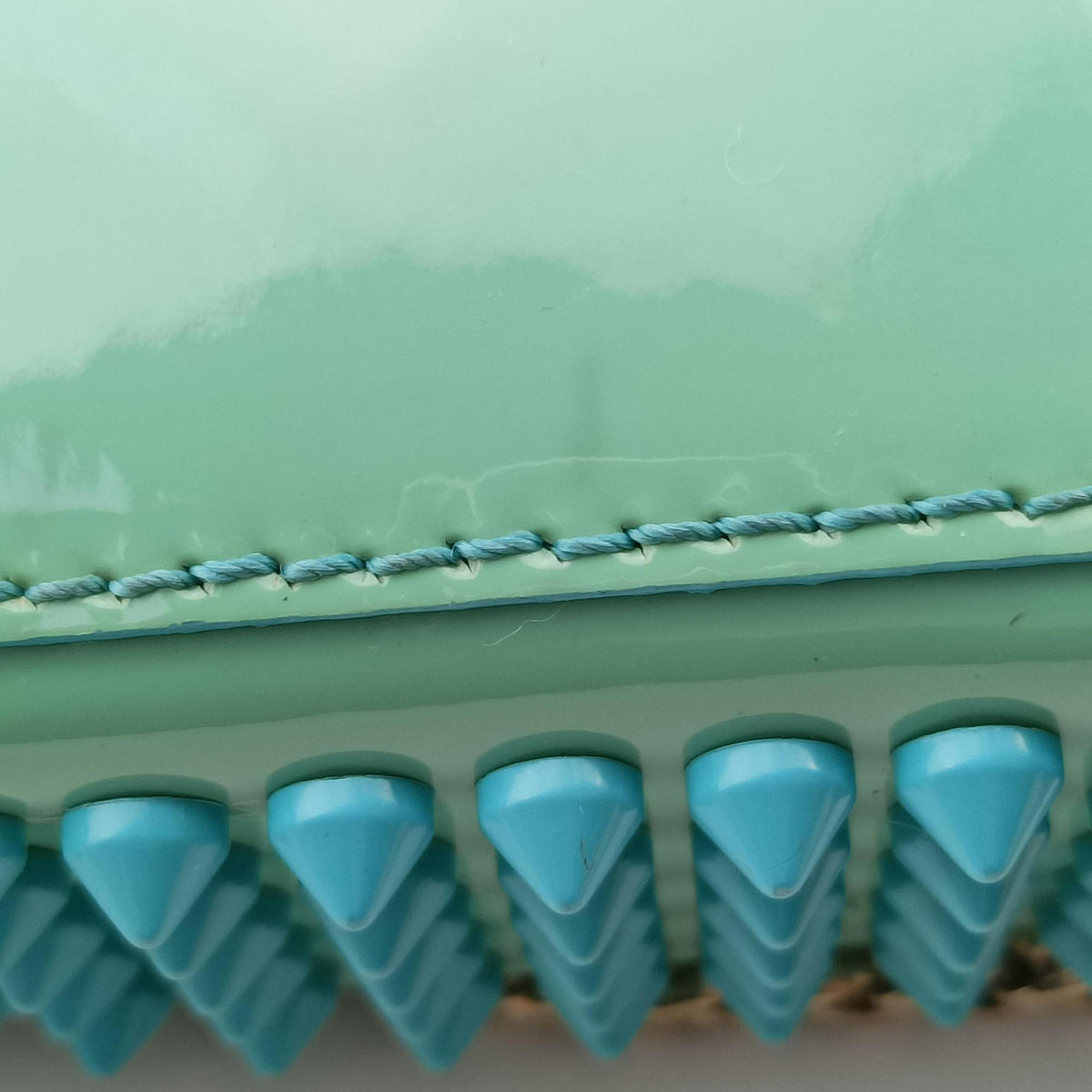Secondhand Christian Louboutin Sweet Charity Scarabe Spike Green Patent Leather  shoulderbag | stylenewstar
