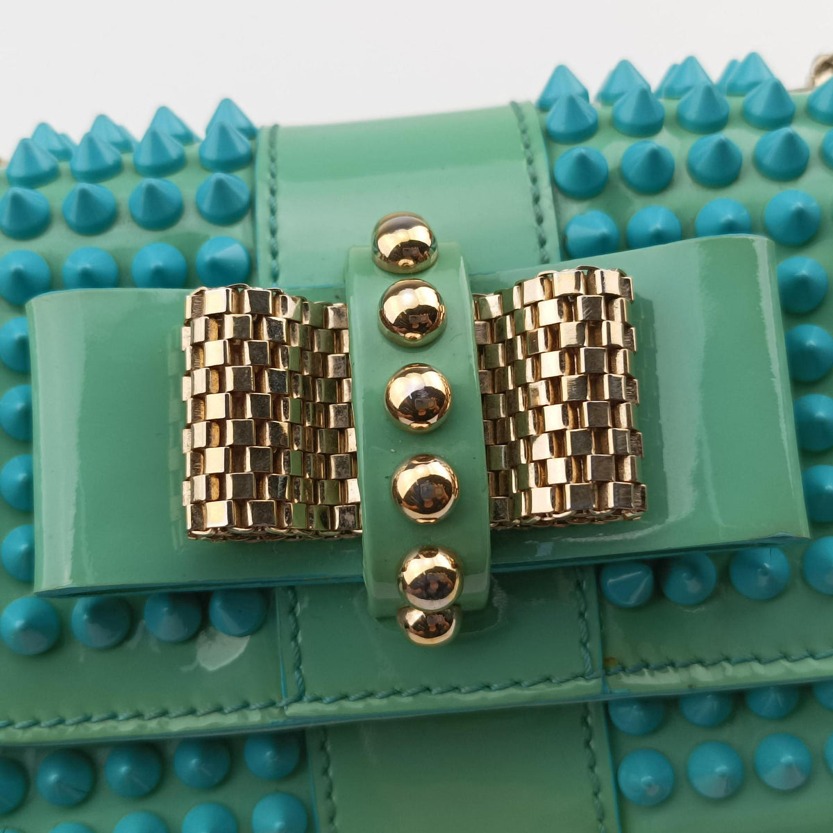 Secondhand Christian Louboutin Sweet Charity Scarabe Spike Green Patent Leather  shoulderbag | stylenewstar