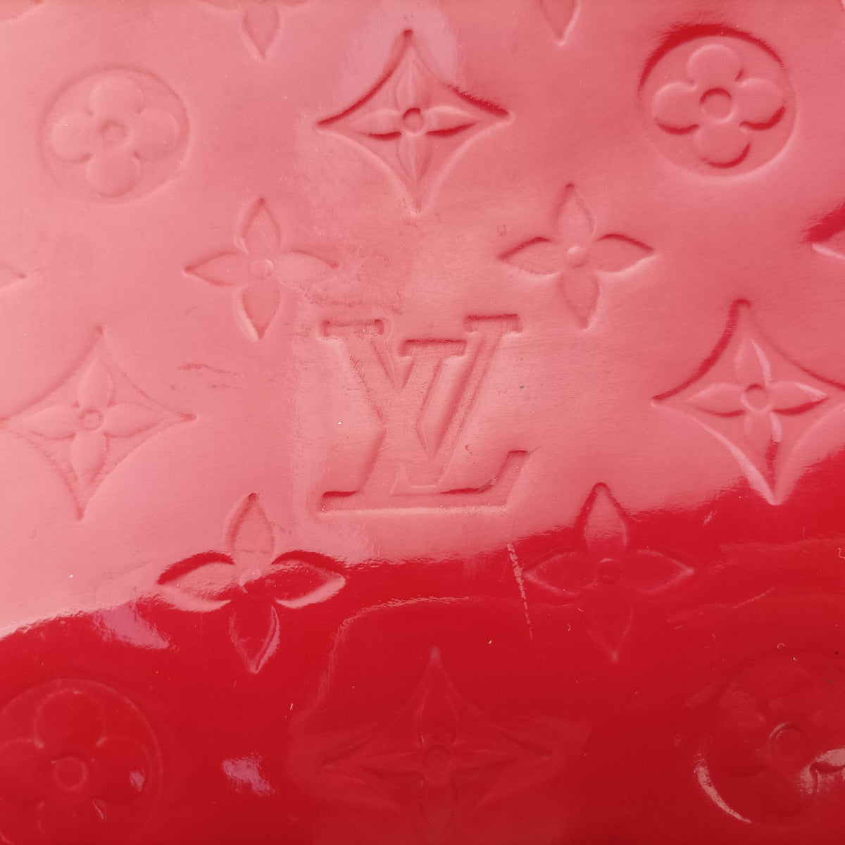 Pre-owned Louis Vuitton Alma PM pomme d'amour Vernis M90096 handbag | stylenewstar
