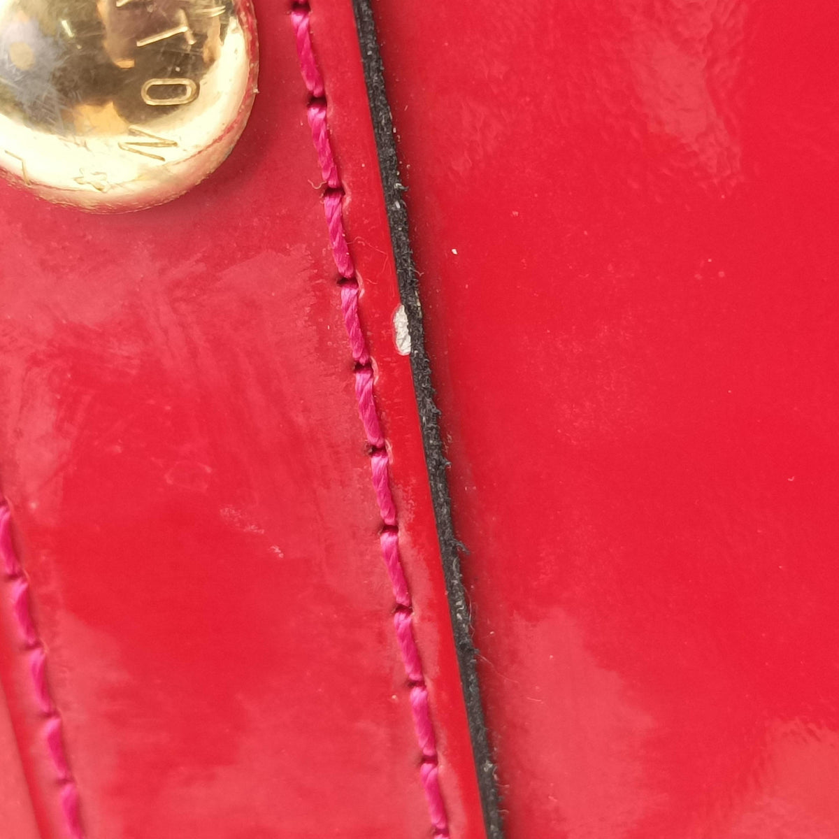 Pre-owned Louis Vuitton Alma PM pomme d'amour Vernis M90096 handbag | stylenewstar