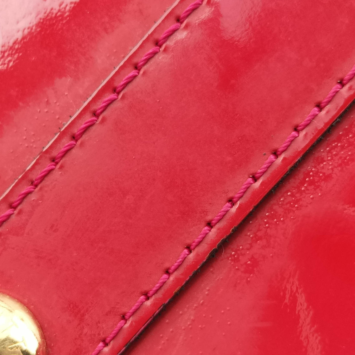 Pre-owned Louis Vuitton Alma PM pomme d'amour Vernis M90096 handbag | stylenewstar