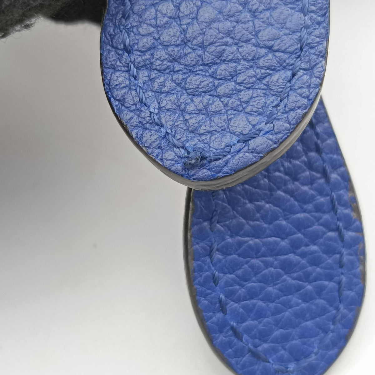 Pre-owned Celine luggage nano shopper Blue leather  shoulderbag | stylenewstar