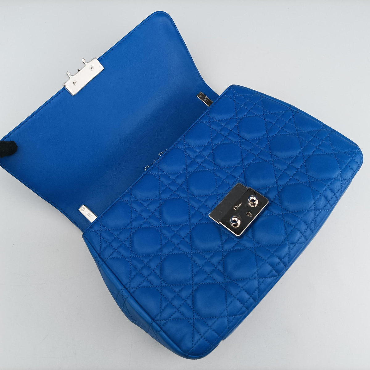 Pre-owned Christian Dior Miss Dior Canage Blue lambskin  shoulderbag | stylenewstar