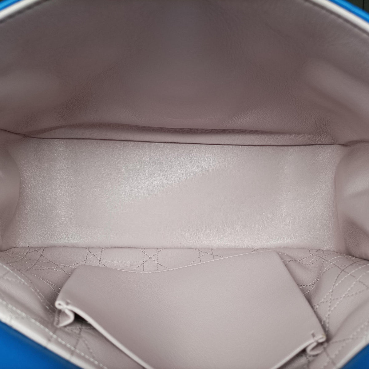 Pre-owned Christian Dior Miss Dior Canage Blue lambskin  shoulderbag | stylenewstar