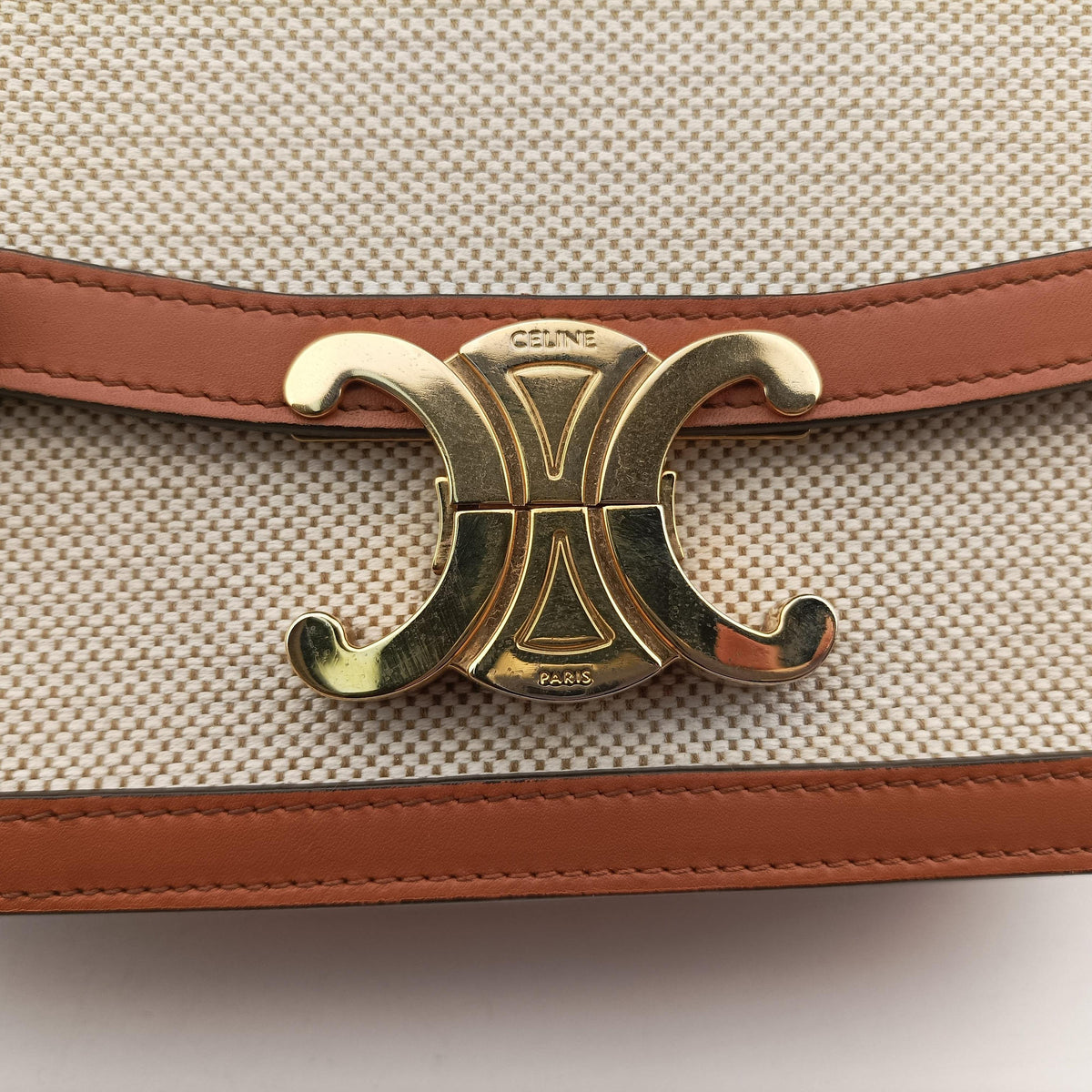 Pre-owned Celine Teen Triomphe Ivory x Brown Textile x Leather  shoulderbag | stylenewstar