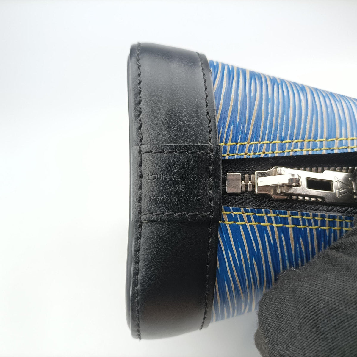 Secondhand Louis Vuitton Alma BB DENIM BLEU×black Epi M41437 handbag | stylenewstar