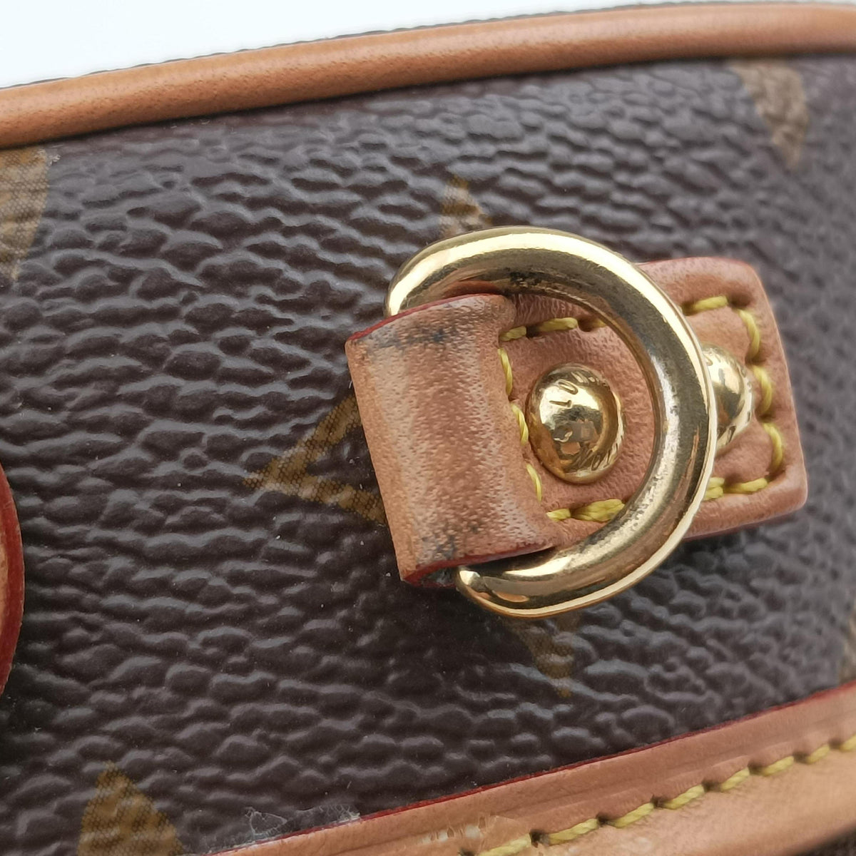 Vintage Louis Vuitton BOITE CHAPEAU Brown Monogram Canvas M44699 shoulderbag | stylenewstar