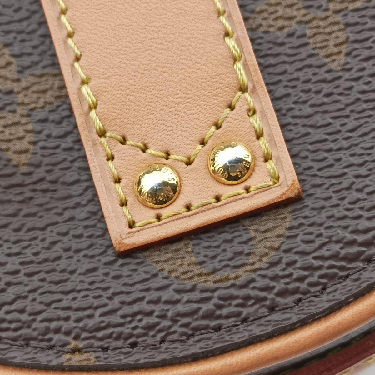 Vintage Louis Vuitton BOITE CHAPEAU Brown Monogram Canvas M44699 shoulderbag | stylenewstar