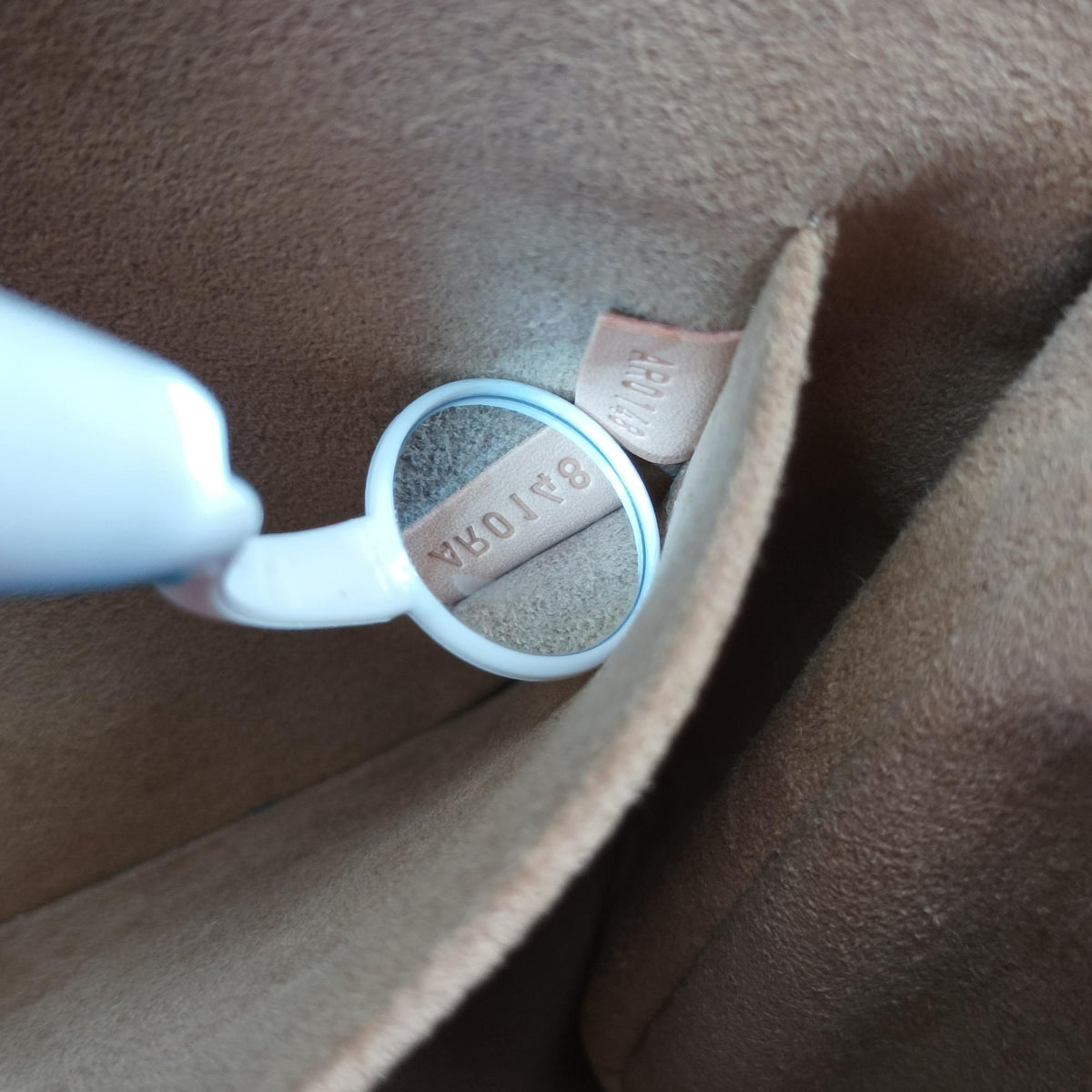 Secondhand Louis Vuitton MARIGNAN Brown × Coquelicot Monogram Canvas×calf leather M44286 shoulderbag | stylenewstar