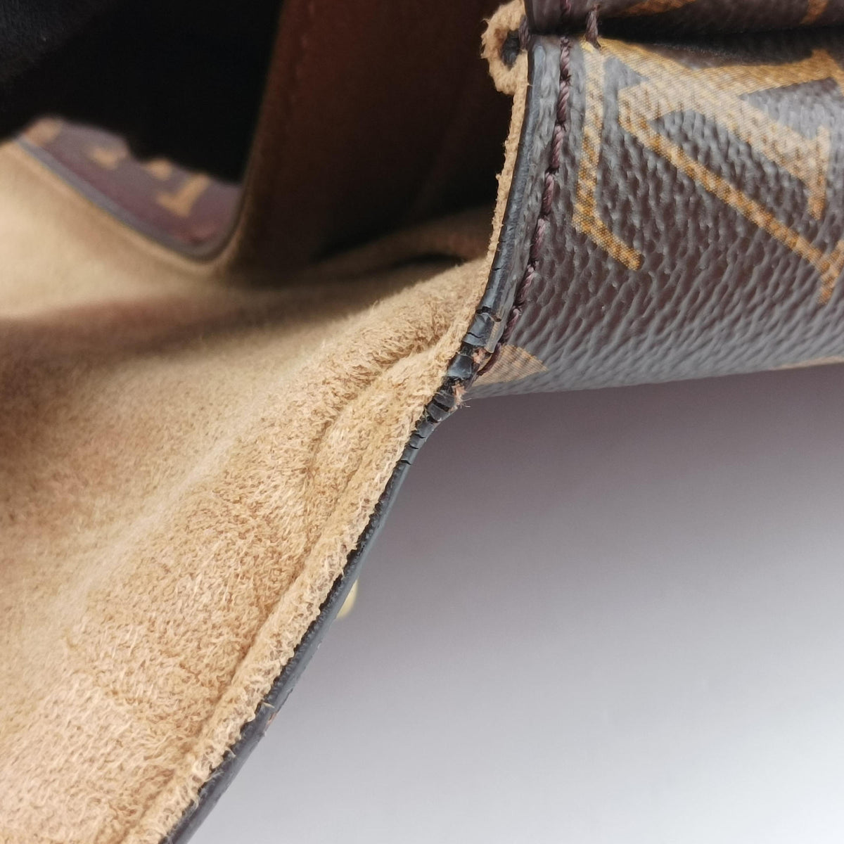 Secondhand Louis Vuitton MARIGNAN Brown × Coquelicot Monogram Canvas×calf leather M44286 shoulderbag | stylenewstar