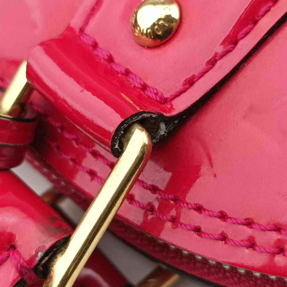 Pre-owned Louis Vuitton Alma BB pomme d'amour Vernis M90174 shoulderbag | stylenewstar