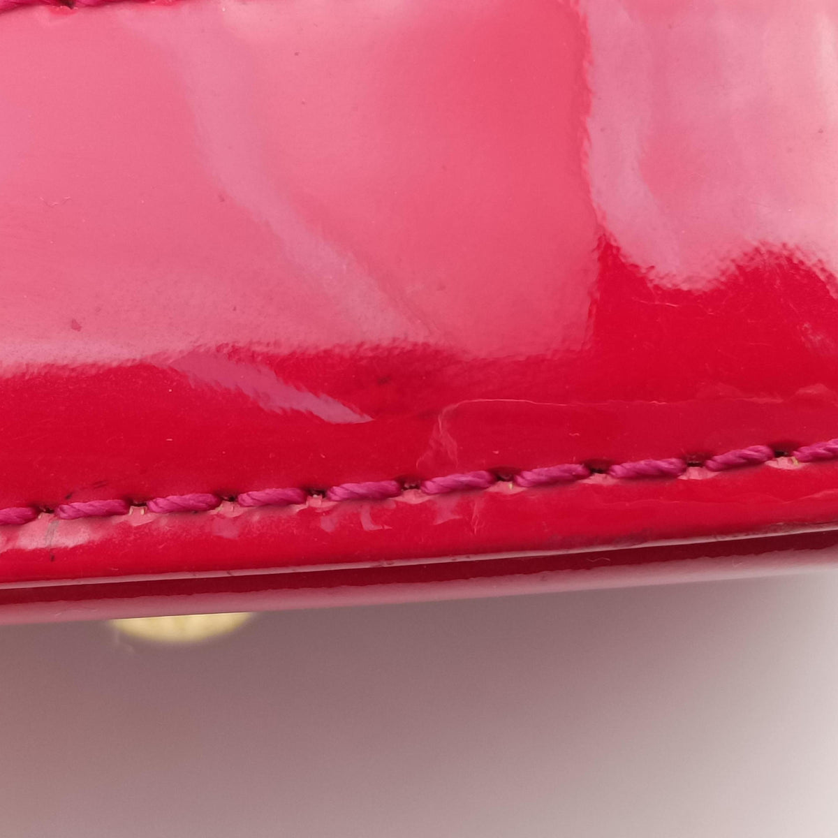 Pre-owned Louis Vuitton Alma BB pomme d'amour Vernis M90174 shoulderbag | stylenewstar